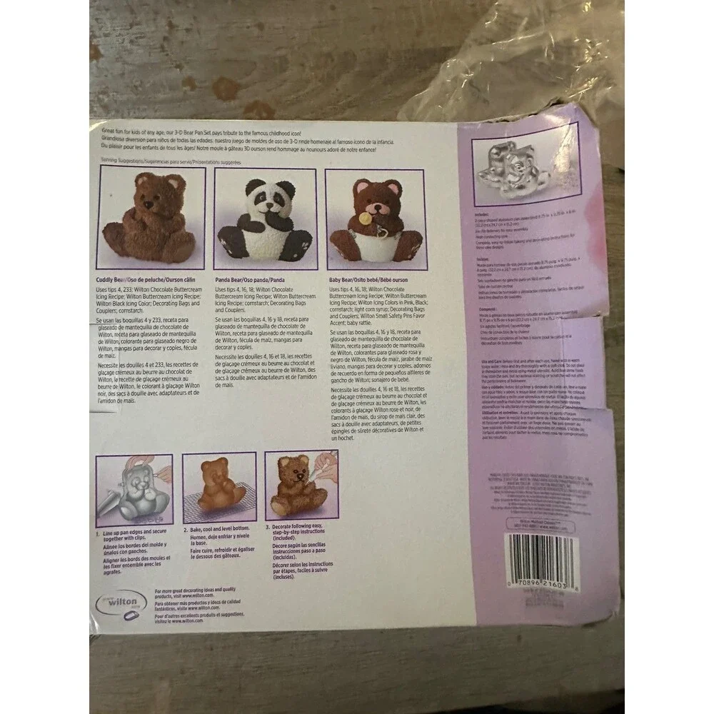 Wilton Stand Up Bear 3D Cake Pan Shaped Cake Pan Complete in Box